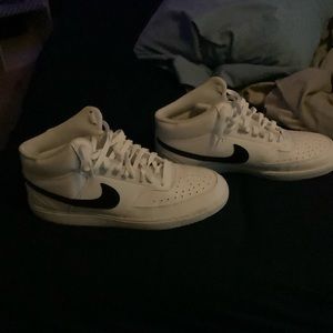 Mens Nike CourtVision size 13